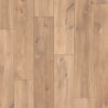 Suelo laminado Roble Natural Medianoche de Quick-Step Classic con acabado madera oscura